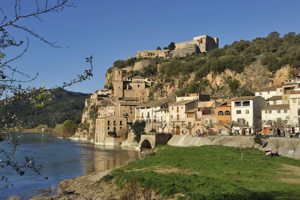 Ca La Maria Apartamento Mora d'Ebre Exterior foto